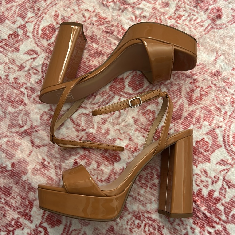 Tan Block Heels - Picture 5 of 5
